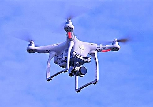 Ardahan'da polis ekipleri drone destekli trafik denetimi yaptı