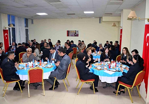 Ardahan'da Polis Haftası dolayısıyla iftar programı