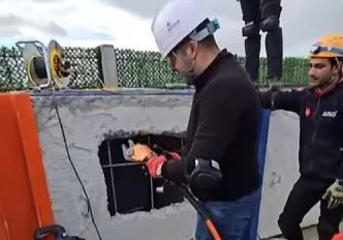 Ardahan’da polisler afetlere hazırlık için enkazda eğitimden geçti