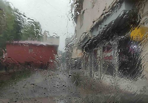 Ardahan’da sağanak yağış etkili oldu