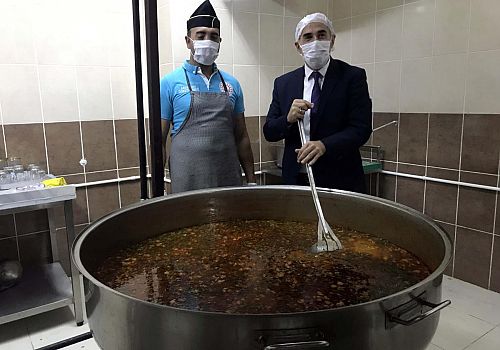 Ardahan'da taşıma sistemindeki 1384 öğrenciye her gün sıcak yemek veriliyor