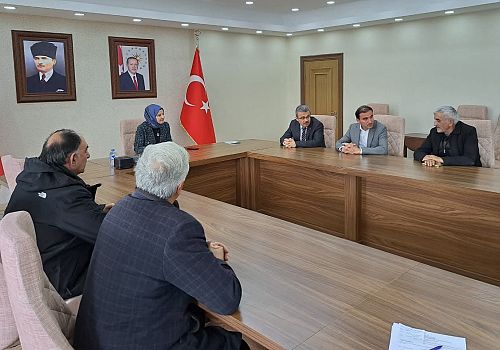 Ardahan’da taşımalı eğitim kapsamında yürütülen çalışmalar masaya yatırıldı.