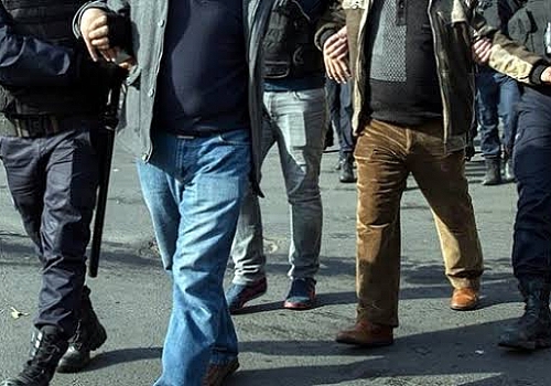 Ardahan'da uyuşturucu operasyonu: 3 gözaltı