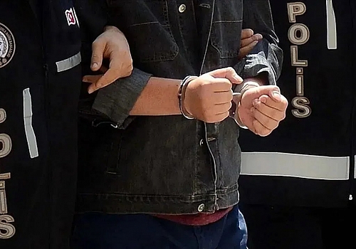 Ardahan'da Uyuşturucu Operasyonu: 3 Şüpheli Gözaltına Alındı