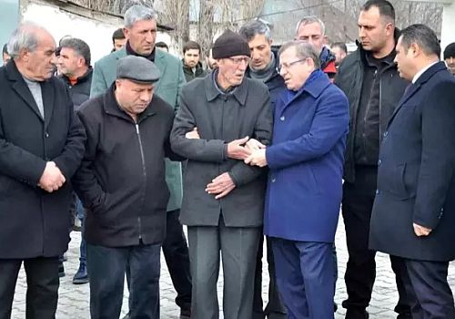 Ardahan da vefat eden Polis Memuru Kars ta toprağa verildi 