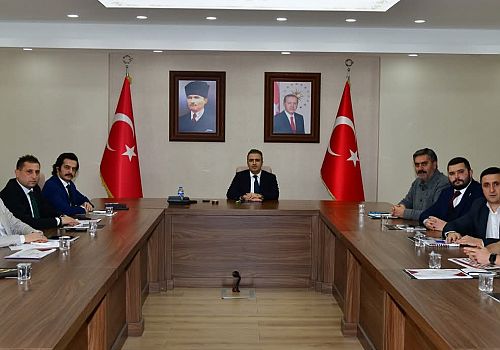 Ardahan da Verimli Sürüler Buzağı Dolu İşletmeler’ projesi kapsamında toplantı yapıldı 