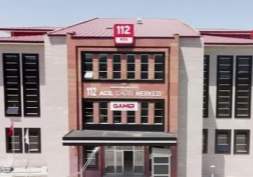 Ardahan da Yapımı Tamamlanan 112 Acil Çağrı Merkezinde İlk Çağrıyı Vali Cevapladı 