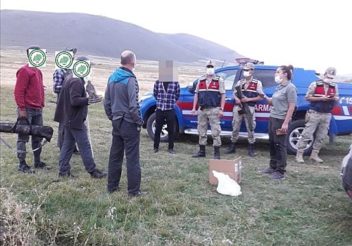 Ardahan´da yasa dışı avlanan 4 kişi suçüstü yakalandı