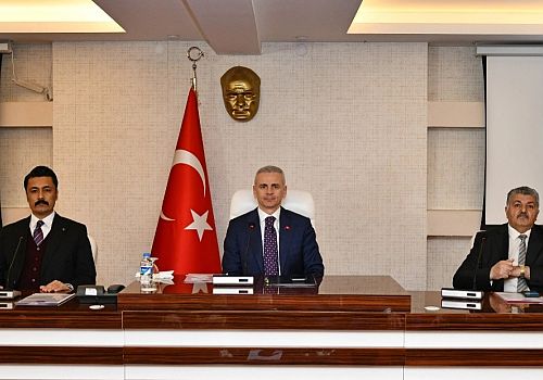 Ardahan’da Yatırım Seferberliği: 15 Milyar TL’lik Dev Bütçe Masaya Yatırıldı