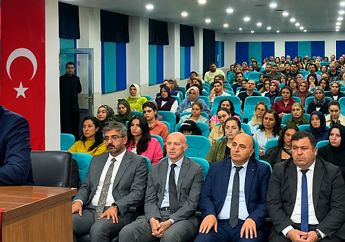Ardahan’da Yeni Eğitim Öğretim Yılı Coşkusu: Vali Öğretmenlerle Buluştu