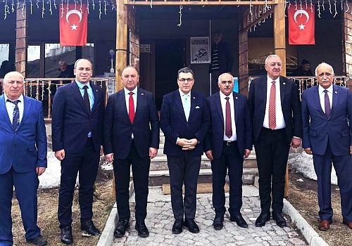Ardahan’da Yerel Yönetimler Güç Birliği: Belediye Başkanları Bir Araya Geldi
