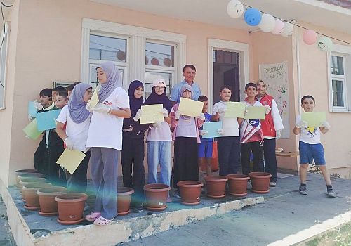 Ardahan'da Yeşeren Eller Projesiyle Çocuklar Toprakla Buluştu