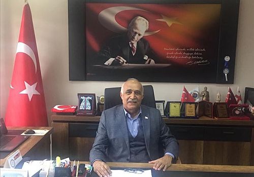 Ardahan daki Siyasetçilerden İlk Bağış Çıldır Belediye Başkanından Geldi 