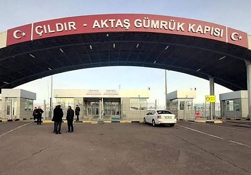 Ardahan'dan Gürcistan'a açılan sınır kapılarında 1 Haziran'dan itibaren siviller giriş çıkış yapabilecek
