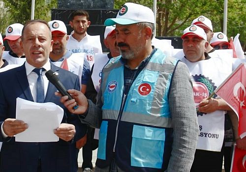 Ardahan’dan Yükselen 1 Mayıs Sesi: Sadece Ücret Değil, Güvenli Gelecek İstiyoruz!