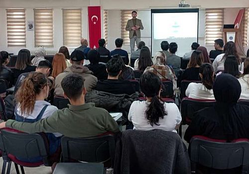Ardahan Denetimli Serbestlik Müdürlüğü Yetkilileri Çıldır MYO’da Öğrencilerle Buluştu