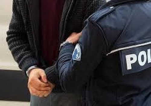 Ardahan Haberi: Ardahan'da kaçakçılık operasyonunda 2 şüpheli yakalandı