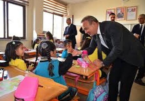 Ardahan Haberi: Ardahan'da öğrenciler dersbaşı yaptı