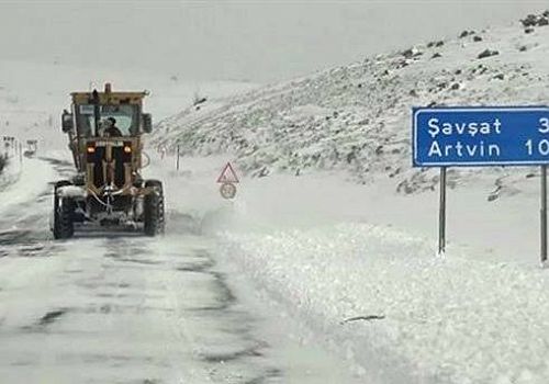 Ardahan Haberi: Ardahan-Şavşat kara yolunda karla mücadele çalışması başlatıldı