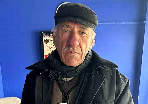 Ardahan Haberi: Çıldır lı Emekli Ziya Akçay emekli maaşını depremzedelere bağışladı