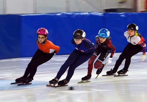 Ardahan Haberi: Erzurum'da düzenlenen Kısa Kulvar Sürat Pateni Türkiye Şampiyonası başladı