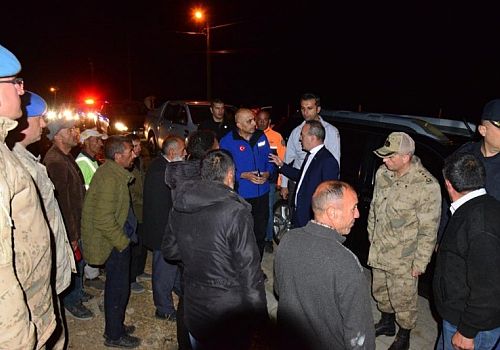 Ardahan Haberi: Göle de Evlerinde hasar oluşan vatandaşlar için çadır kuruldu 500 bin TL Acil Ödenek ayrıldı 