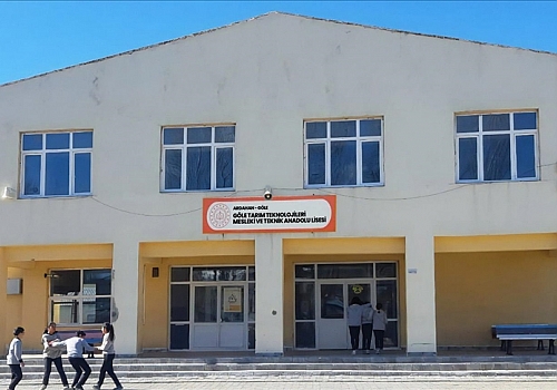 Ardahan Haberi: Göle de Tarım Teknolojileri Mesleki ve Teknik Anadolu Lisesi  açılacak.