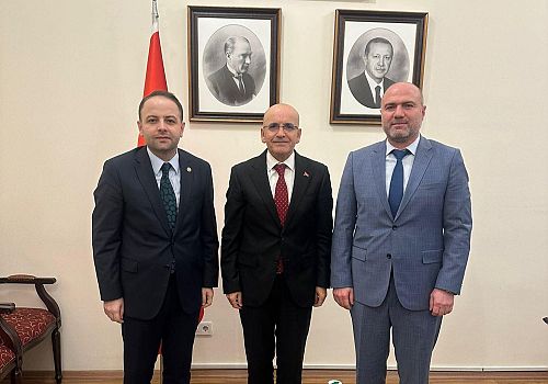 Ardahan heyetinden Bakan Şimşek’e ziyaret: Yeni projeler ve ek ödenek talebi masada