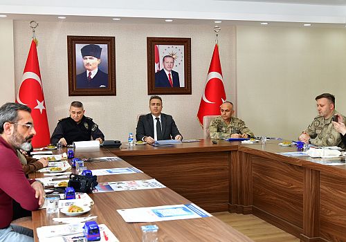 Ardahan İl Jandarma Komutanlığı Kapı Kapı Jandarma projesini hayata geçirdi.