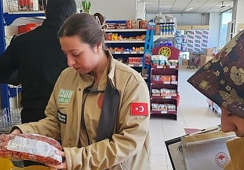 Ardahan İl Tarım ve Orman Müdürlüğü marketlerde denetimlerini sürdürüyor