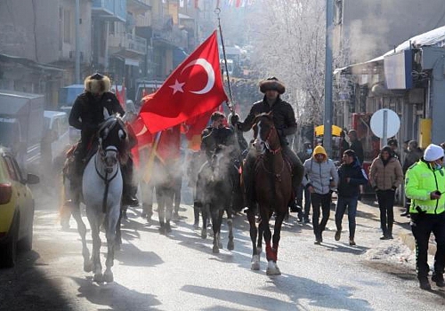 Ardahan'ın düşman işgalinden kurtuluşunun 101'inci yılı kutlandı