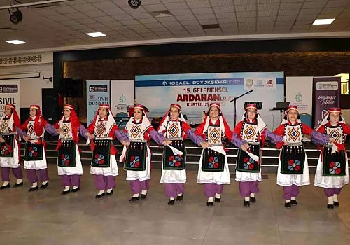 Ardahan'ın düşman işgalinden kurtuluşunun 104'üncü yıl dönümü Kocaelinde kutlandı 