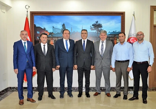 Ardahan'ın yeni Valisi Hayrettin Çiçek’e hayırlı olsun ziyaretleri devam ediyor