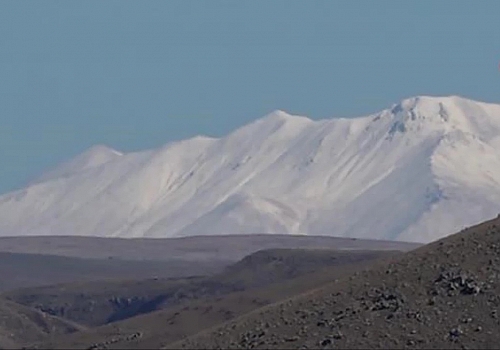 Ardahan'ın yüksek kesimleri karla kaplandı