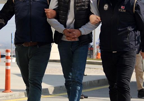 Ardahan merkezli 3 ilde DEAŞ'a yönelik operasyonda 4 zanlı yakalandı