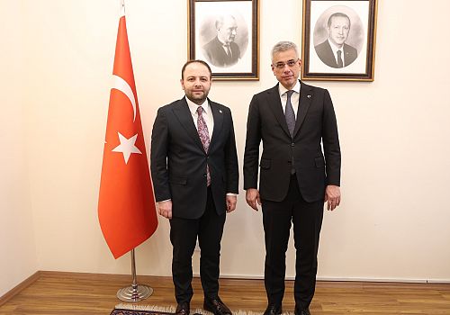 Ardahan Milletvekili Kaan Koç, Sağlık Bakanı ile sağlık projelerinin son durumu için br araya geldi