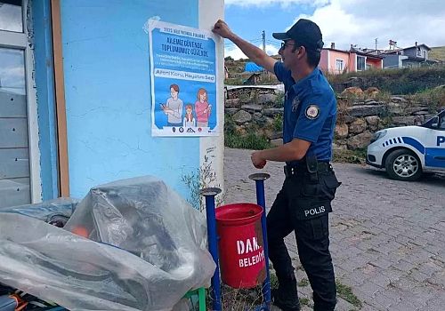 Ardahan polisinden Kadınlara KADES uygulaması hakkında da bilgi verildi