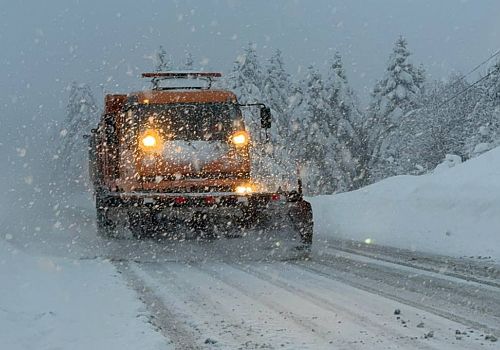 Ardahan-Şavşat Kara Yolu Yoğun Kar ve Tipi Nedeniyle Ulaşıma Kapatıldı
