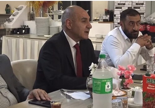 Ardahan Ticaret ve Sanayi Odası Seçimlerinde Yarış Kızışıyor: Sebahattin Gündoğdu Ekibini Kurdu ve Adaylığını Açıkladı