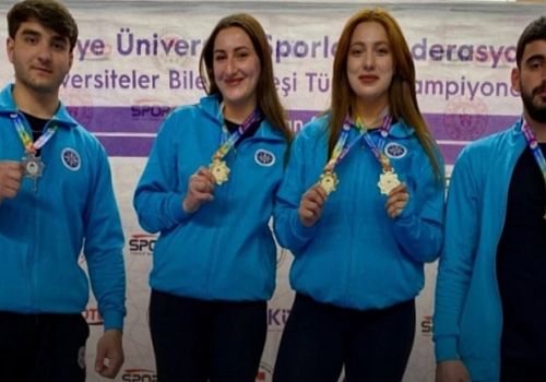 Ardahan Üniversitesi Bilek Güreşi Takımı Türkiye Üçüncüsü Oldu