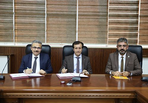 Ardahan Üniversitesi ile Yunus Emre Anadolu Lisesi Arasında İş Birliği Protokolü İmzalandı