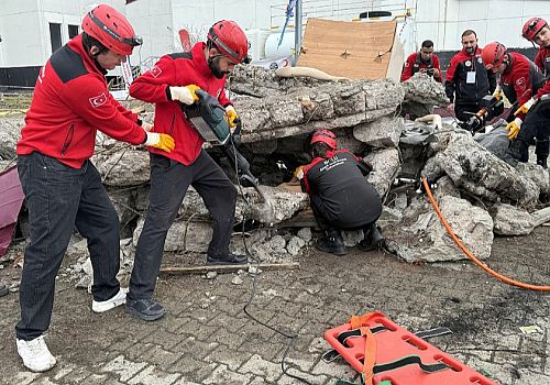 Ardahan Üniversitesi'nce, İkinci Acil Yardım ve Afet Yönetimi Tatbikatı gerçekleştirildi