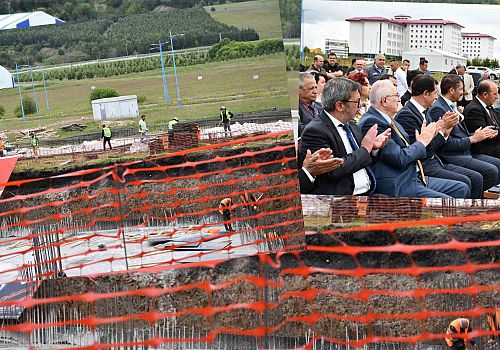 Ardahan Üniversitesi'nce yaptırılan merkez kütüphane binasının temel atma töreni düzenlendi.