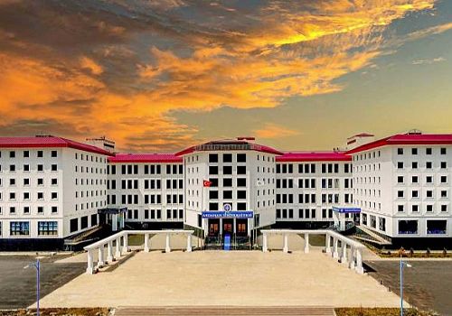 Ardahan Üniversitesi’nde Eğitime Hava Engeli