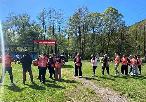 Ardahan Üniversitesi Öğrencileri Posof'ta Doğayla Buluştu: Doğa ile Temas Projesi Başarıyla Tamamlandı