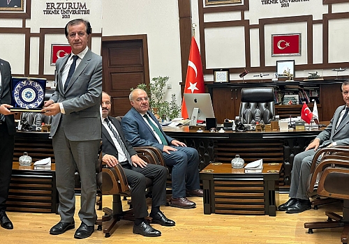 Ardahan Üniversitesi Rektörü Prof. Dr. Öztürk Emiroğlu’ndan Erzurum Teknik Üniversitesi’ne Ziyaret