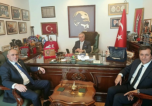 Ardahan Üniversitesi Rektörü Prof. Dr. Öztürk Emiroğlu’ndan Saffet Kaya’ya Ziyaret