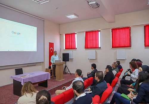 Ardahan Üniversitesi Tübitak Ardeb Proje Yazma, Başvurma ve Yönetme Eğitimi Tamamlandı