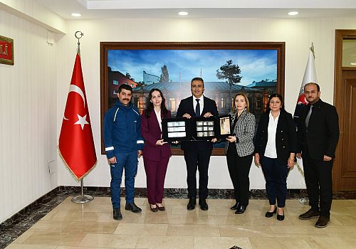 Ardahan Valisi Çiçek, PTT’nin 185. Kuruluş Yıl Dönümü Nedeniyle Heyeti Kabul Etti