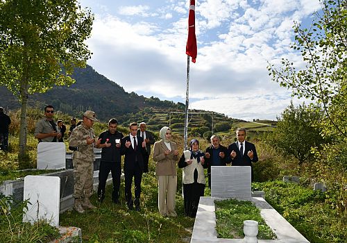 Ardahan Valisi Çiçek’ten Posof ta Şehit Ailesine Ziyaret